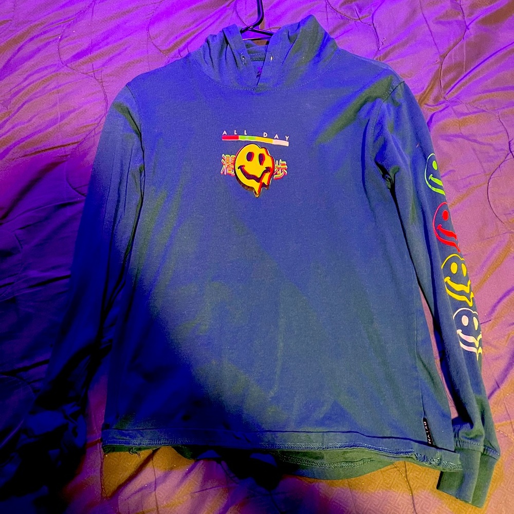 Drop shirt size medium